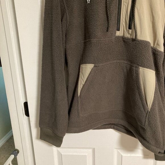 Bearded Goat Northwest Camp Hoodie Size XL - Picture 5 of 7